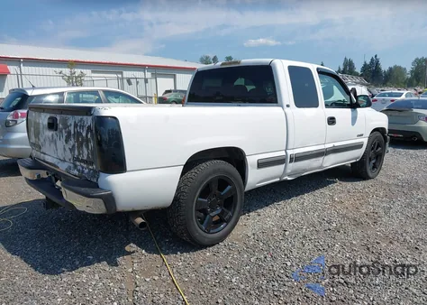 2001 Chevrolet Silverado 1500 Ls from USA, damaged, VIN 2GCEC19T911144376